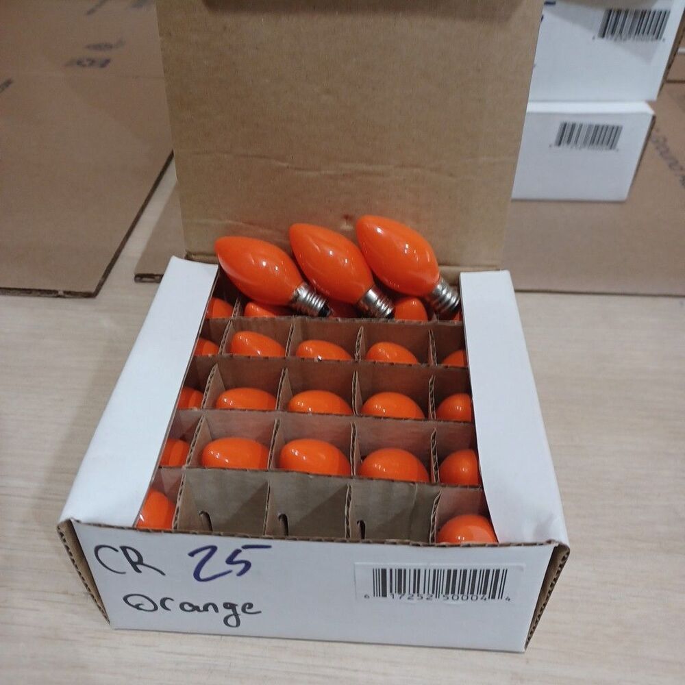 C7 5W Orange Box of 25 Replacement Bulbs Opaque  120v NOS Light Show Craft